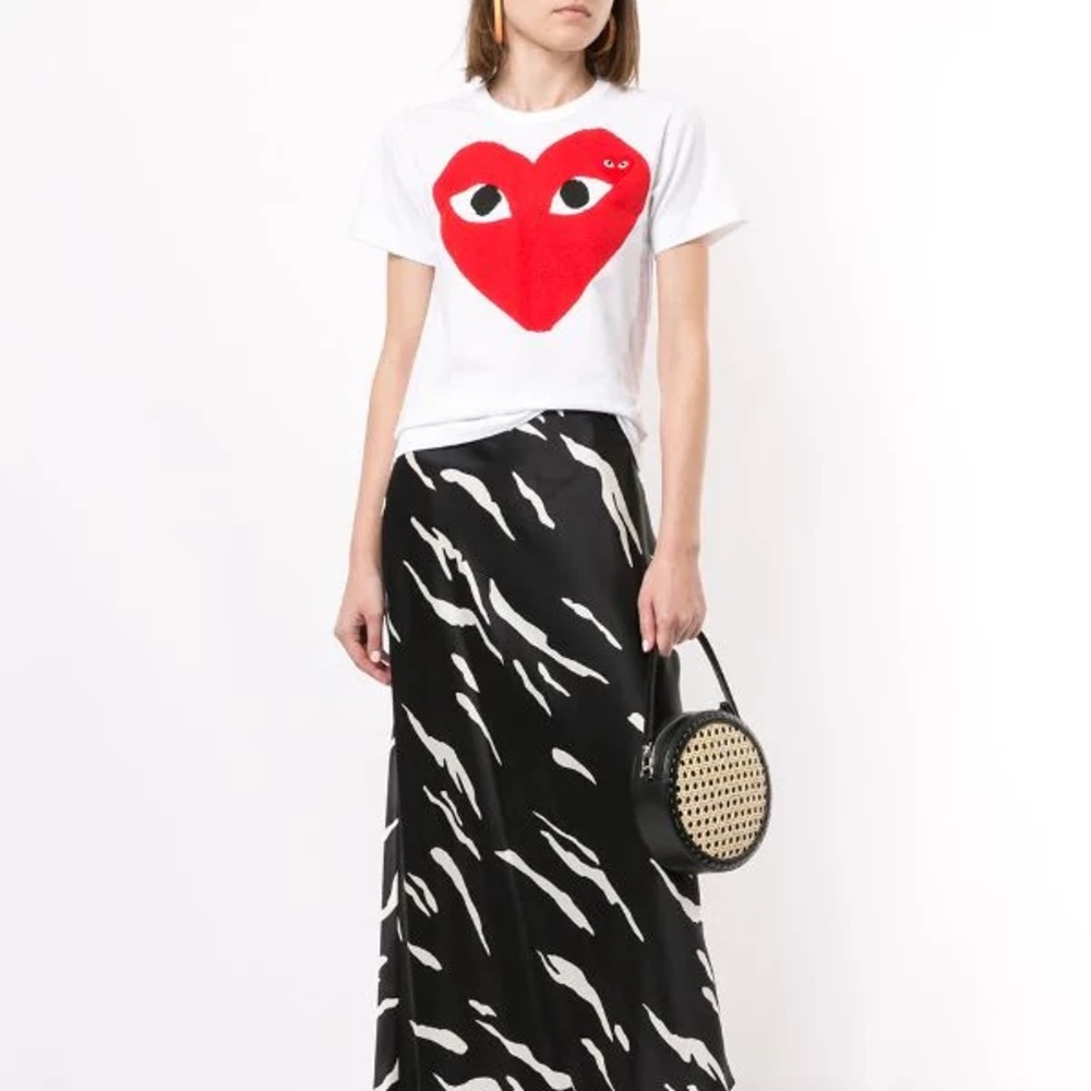 heart print logo patch T-shirt